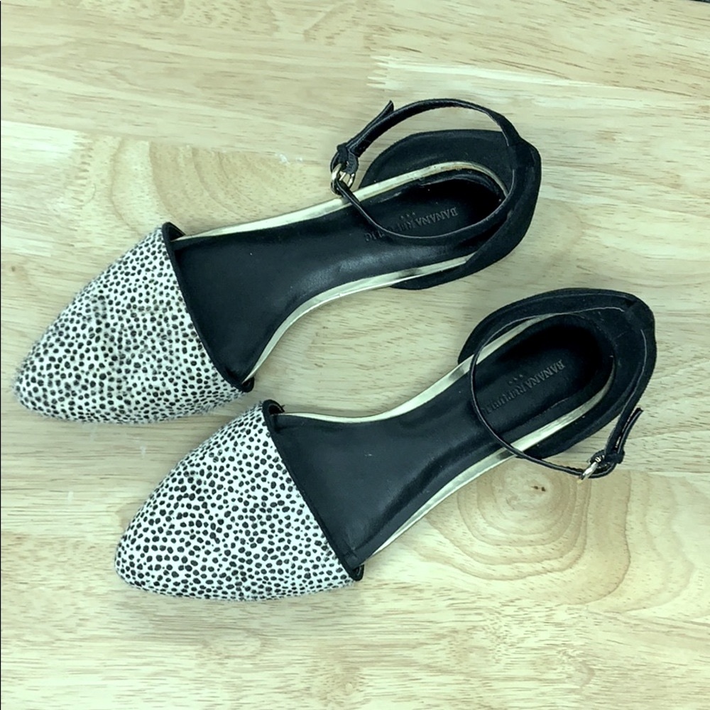 Banana Republic flats